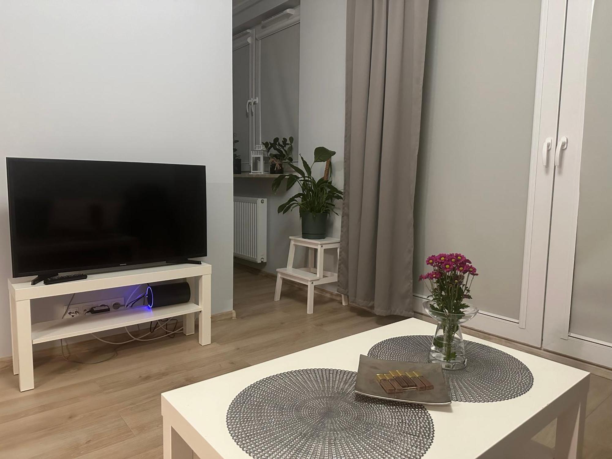 Cosy Apartment Near To The Chopin'S Airport Cybernetyki 2C Varsóvia Exterior foto